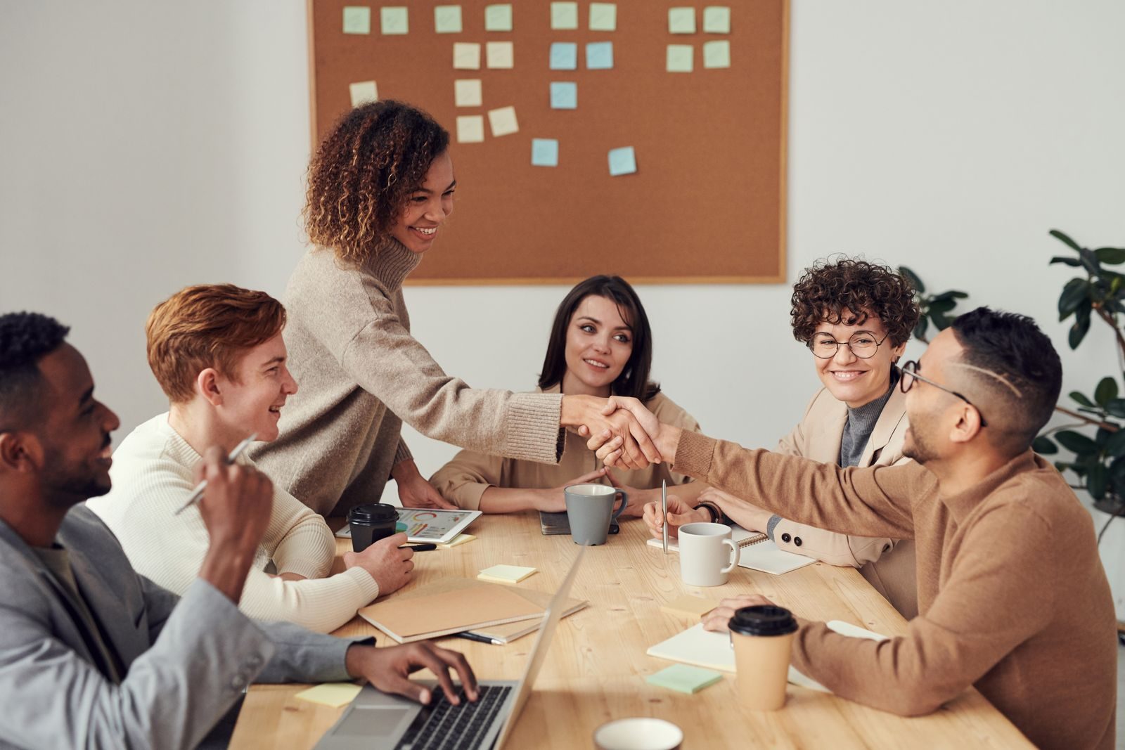 Ambiente de trabajo y relaciones laborales