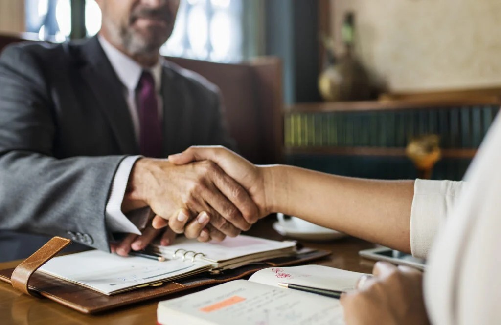 Firma de un contrato